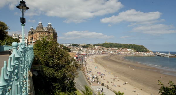 ANGLOLANG ACADEMY OF ENGLISH - SCARBOROUGH